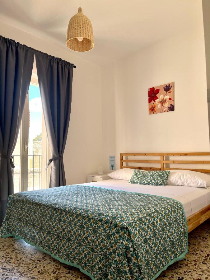 Majolica Taormina Panzió Kültér fotó